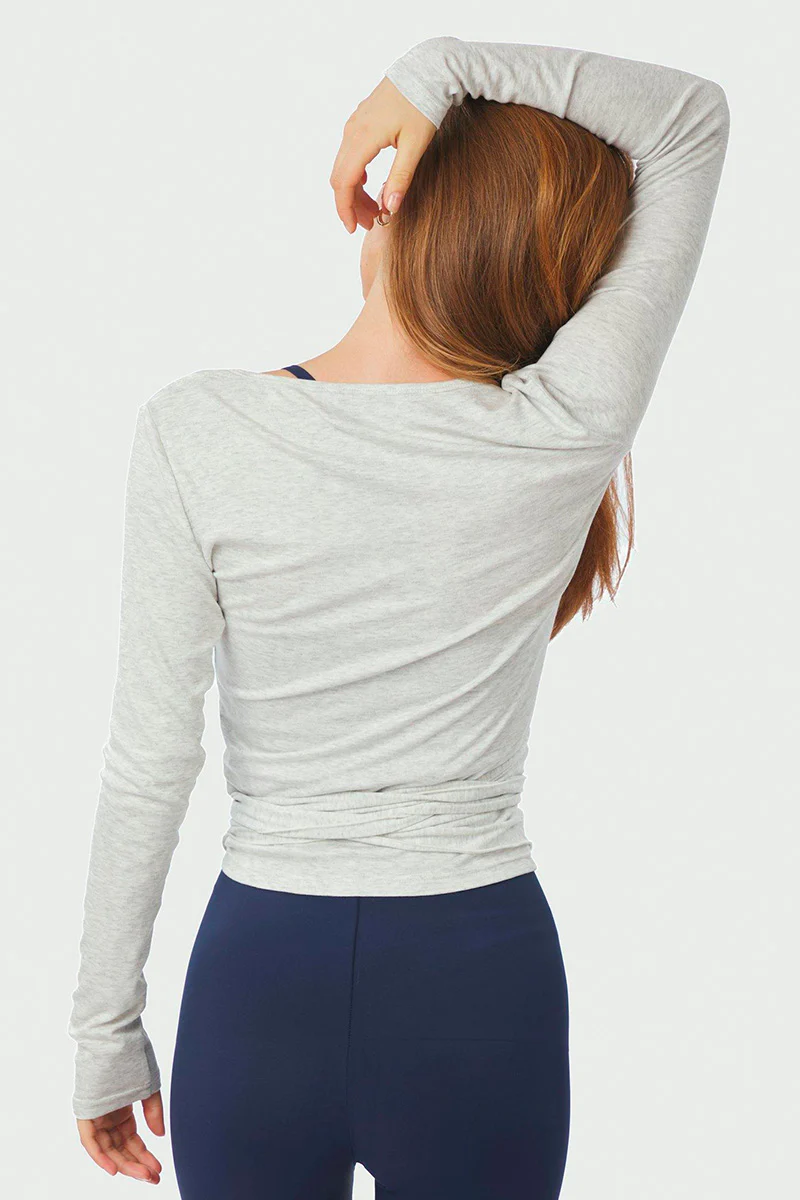 Nia Jersey Wrap Blouse | Light Grey Melange | Athleisure fra Neo Noir - Image 8