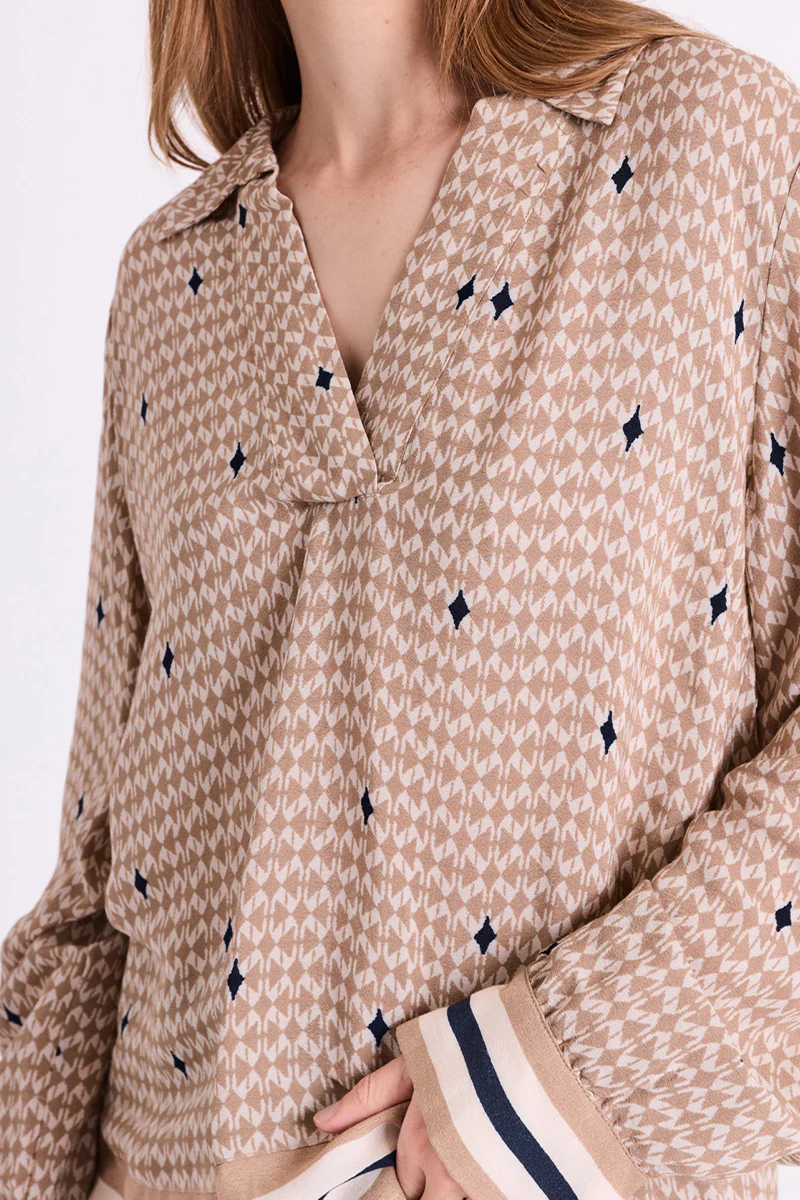 Nisa Blouse 207543 | Silver Mink W. Moonbeam | Bluse fra Freequent - Image 5