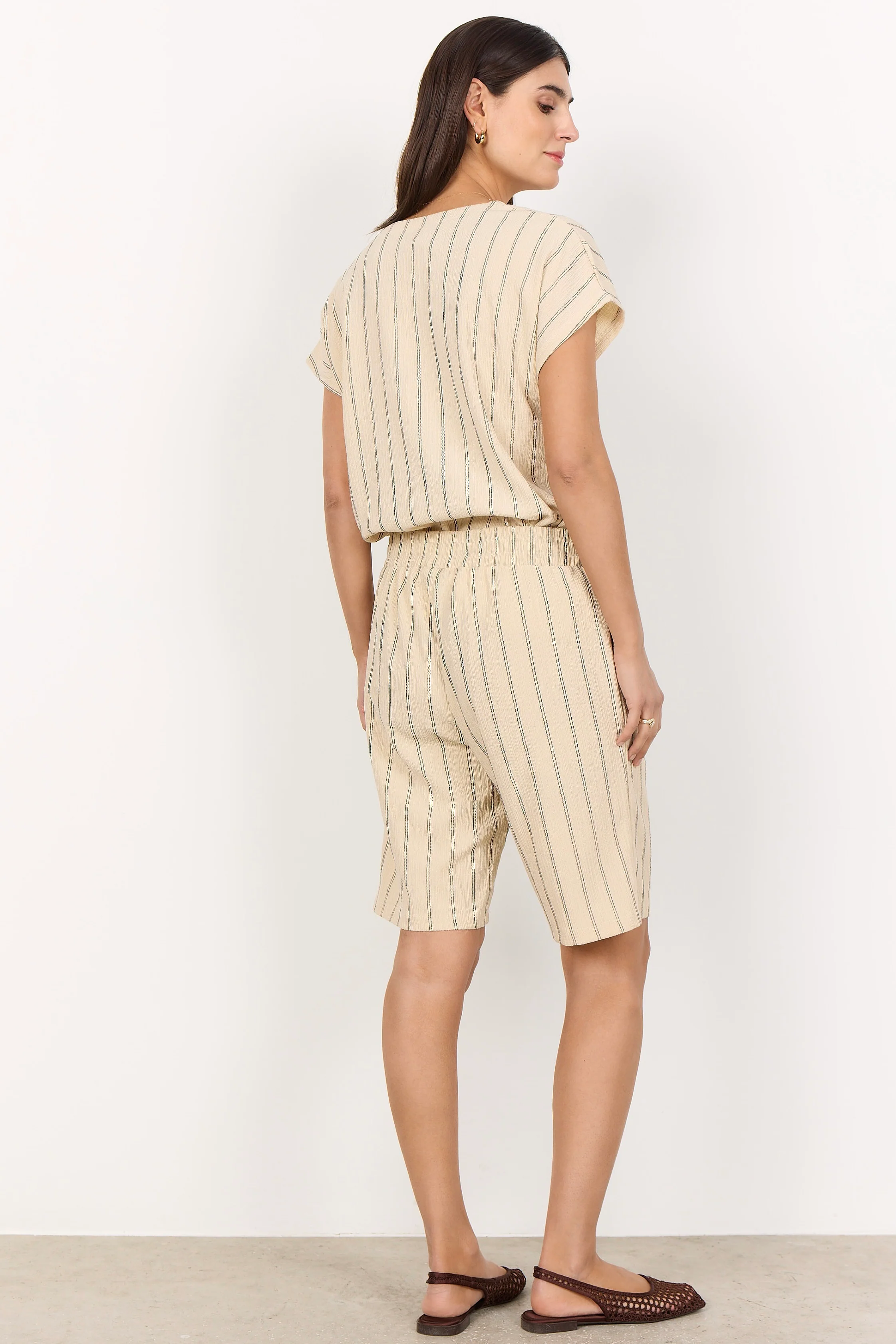 Noelle T-shirt | Top fra French Laundry - Image 4