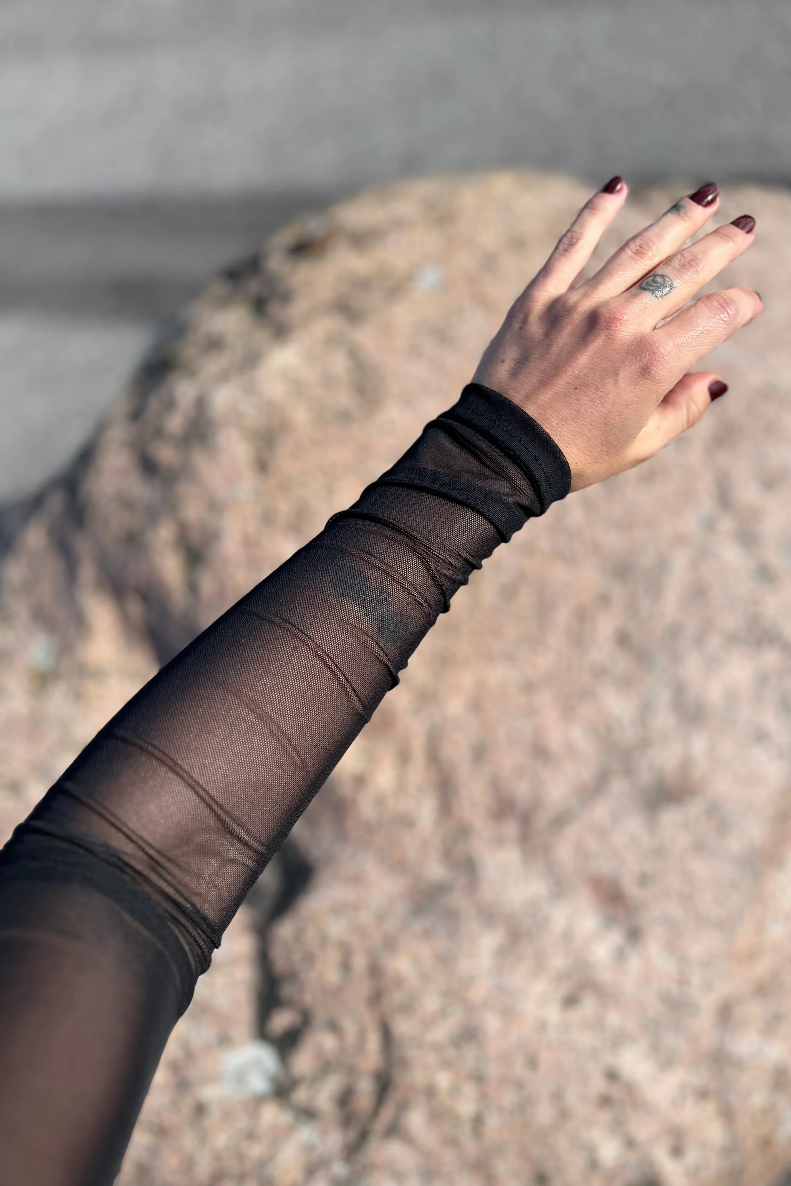 Nola Mesh | Black | Mesh bluse fra Statebird - Image 6