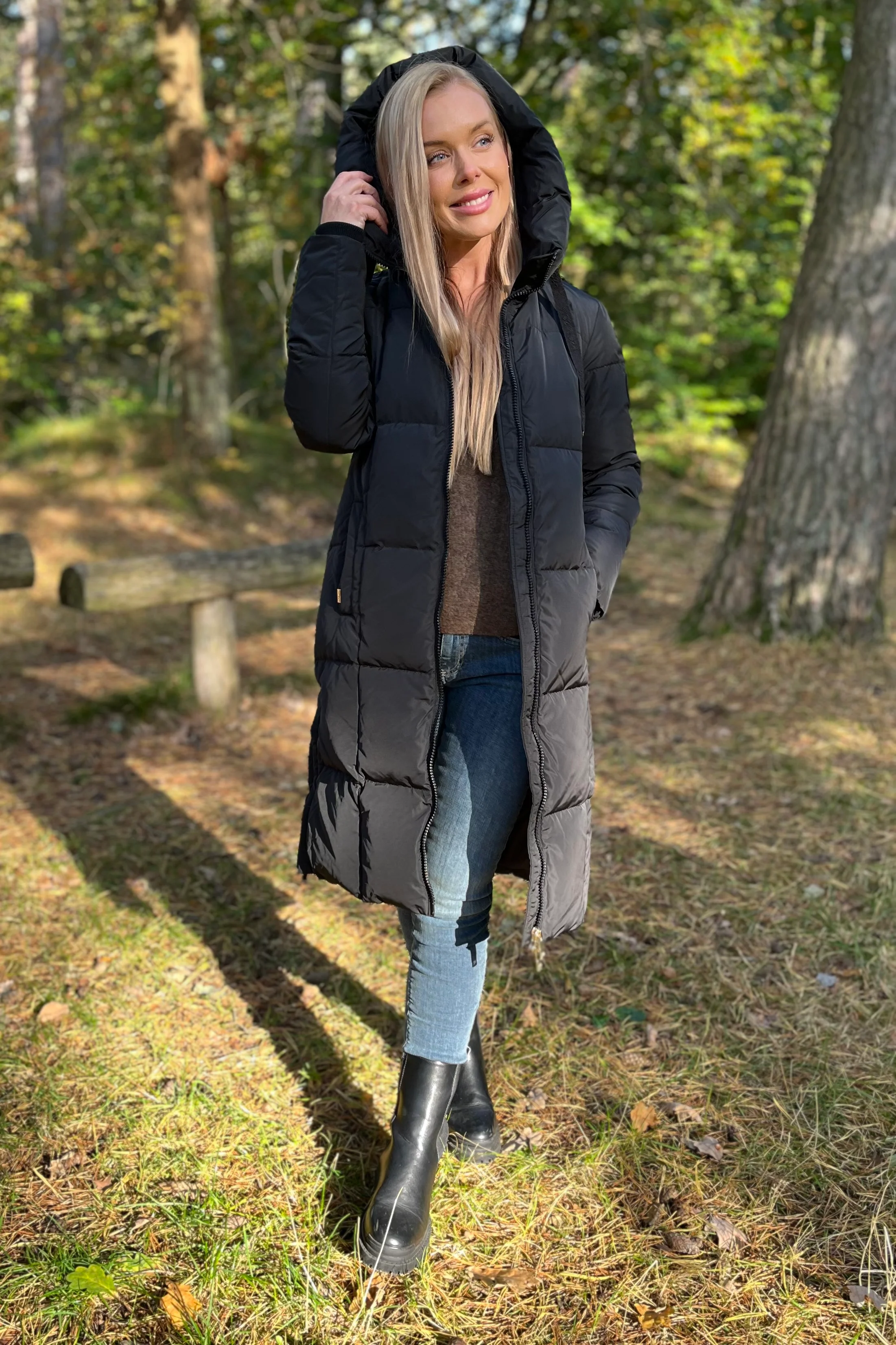 Nova Square Down Coat | Sort | Frakke fra Mos Mosh - Image 10