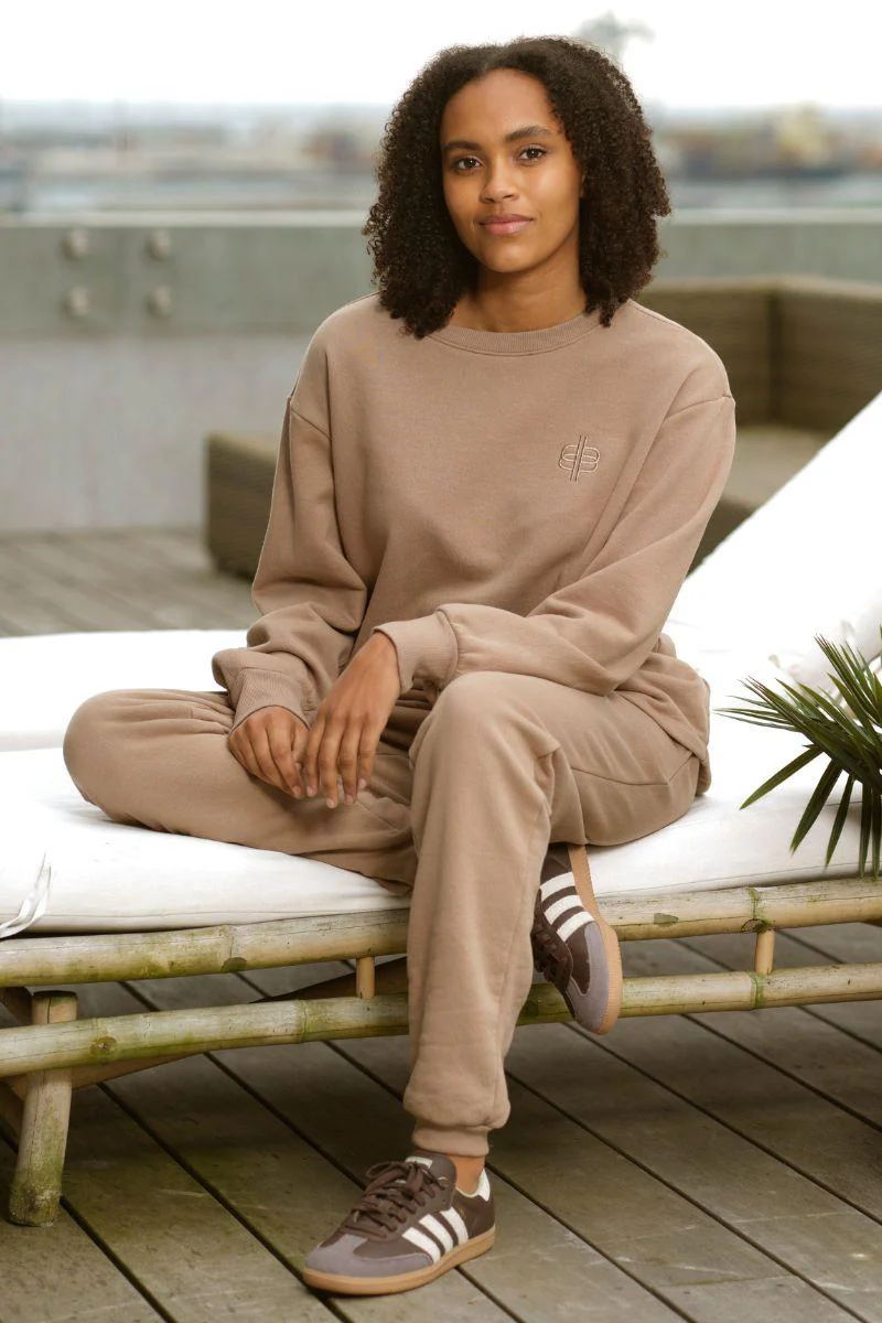 Patricia Sweatshirt 2765 | Sand | Sweatshirt fra Prepair - Image 4