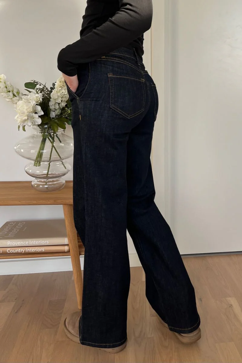 Nora Jeans | Raw Blue Denim | Jeans fra French Laundry - Image 5