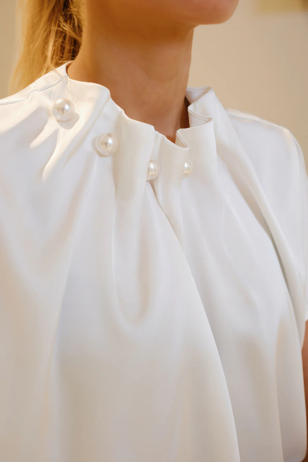 Pip Ss Pearl Blouse | Offwhite | Bluse fra Liberté - Image 2