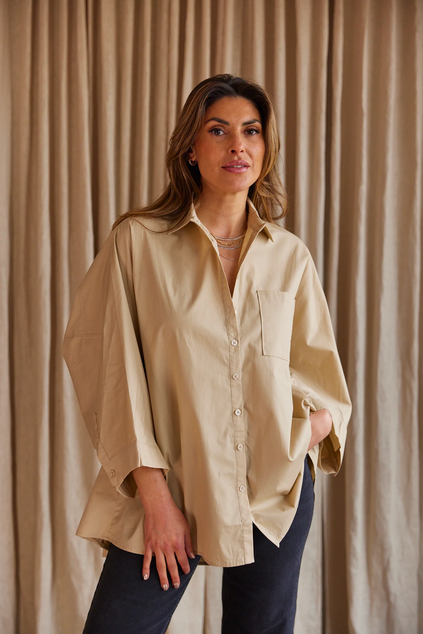 Polly Cotton Shirt | Beige | Skjorte fra Atelier C