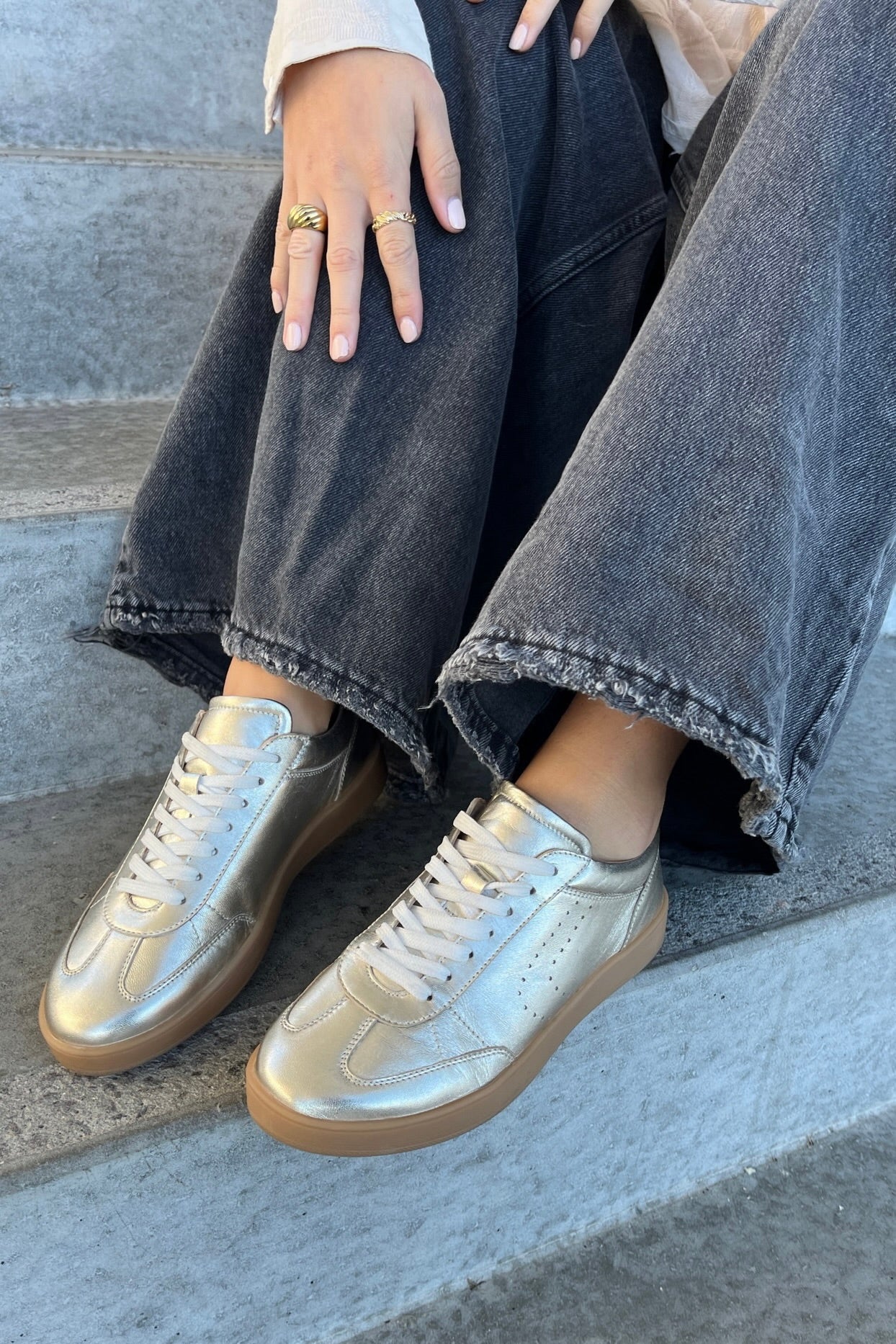 Powerfull Sneakers | Gold | Sneakers fra Copenhagen Shoes - Image 3