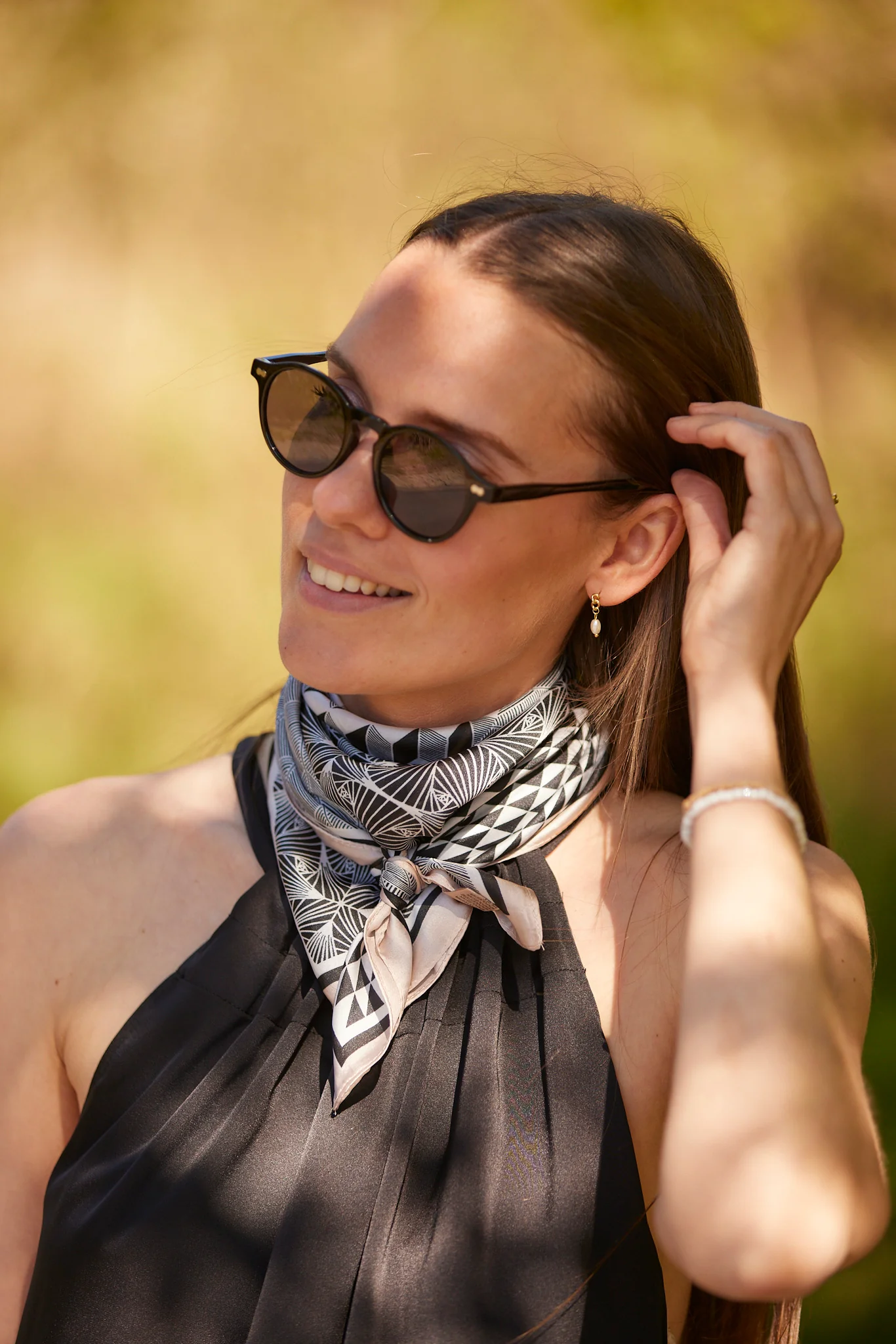 Rani Sunny Shades | Black | Solbriller fra By Timm - Image 2