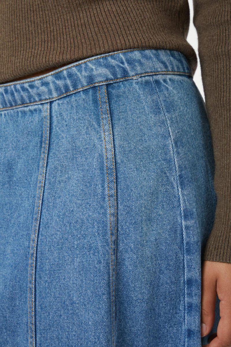 Raya Denim Skirt | Vintage Blue | Nederdel fra Neo Noir - Image 5