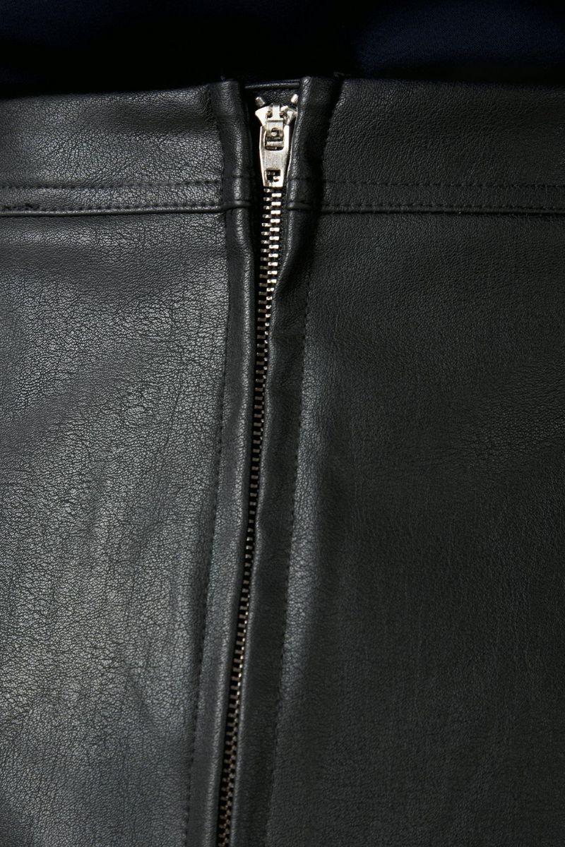 Raya Faux Leather Skirt | Black | Nederdel fra Neo Noir - Image 5