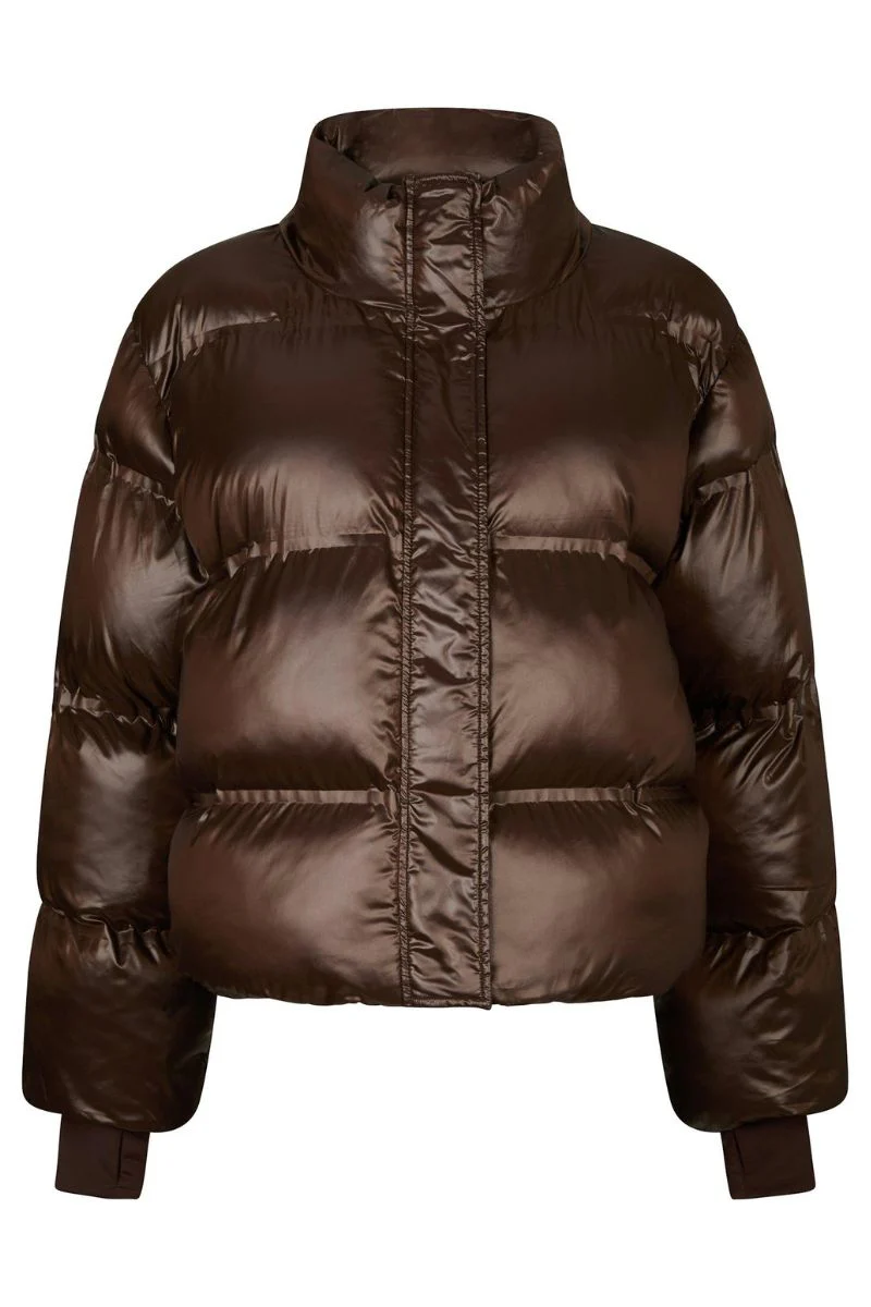 Rhea Shiny Puffer Jacket | Dark Brown | Jakke fra Neo Noir - Image 2