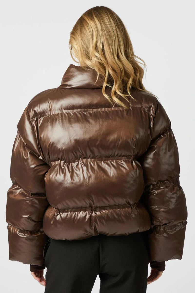 Rhea Shiny Puffer Jacket | Dark Brown | Jakke fra Neo Noir - Image 7