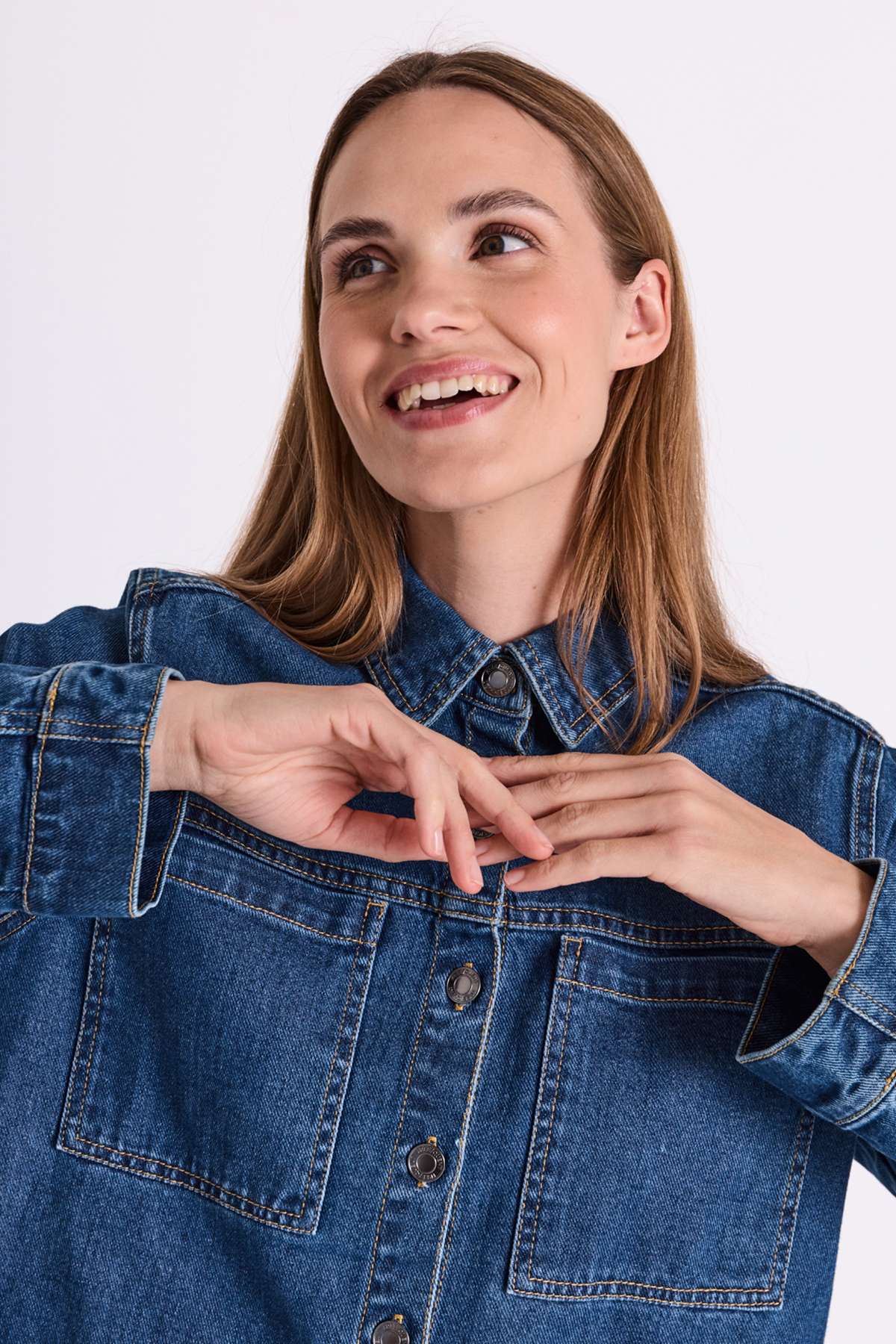 Rinna Jacket 206991 | Medium Blue Denim | Jakke fra Freequent - Image 2