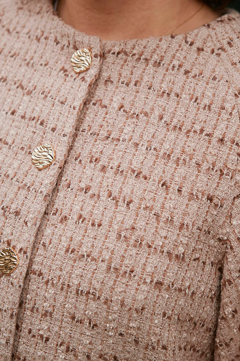 Rosella Boucle Mini Jacket | Taupe | Jakke fra Neo Noir - Image 3