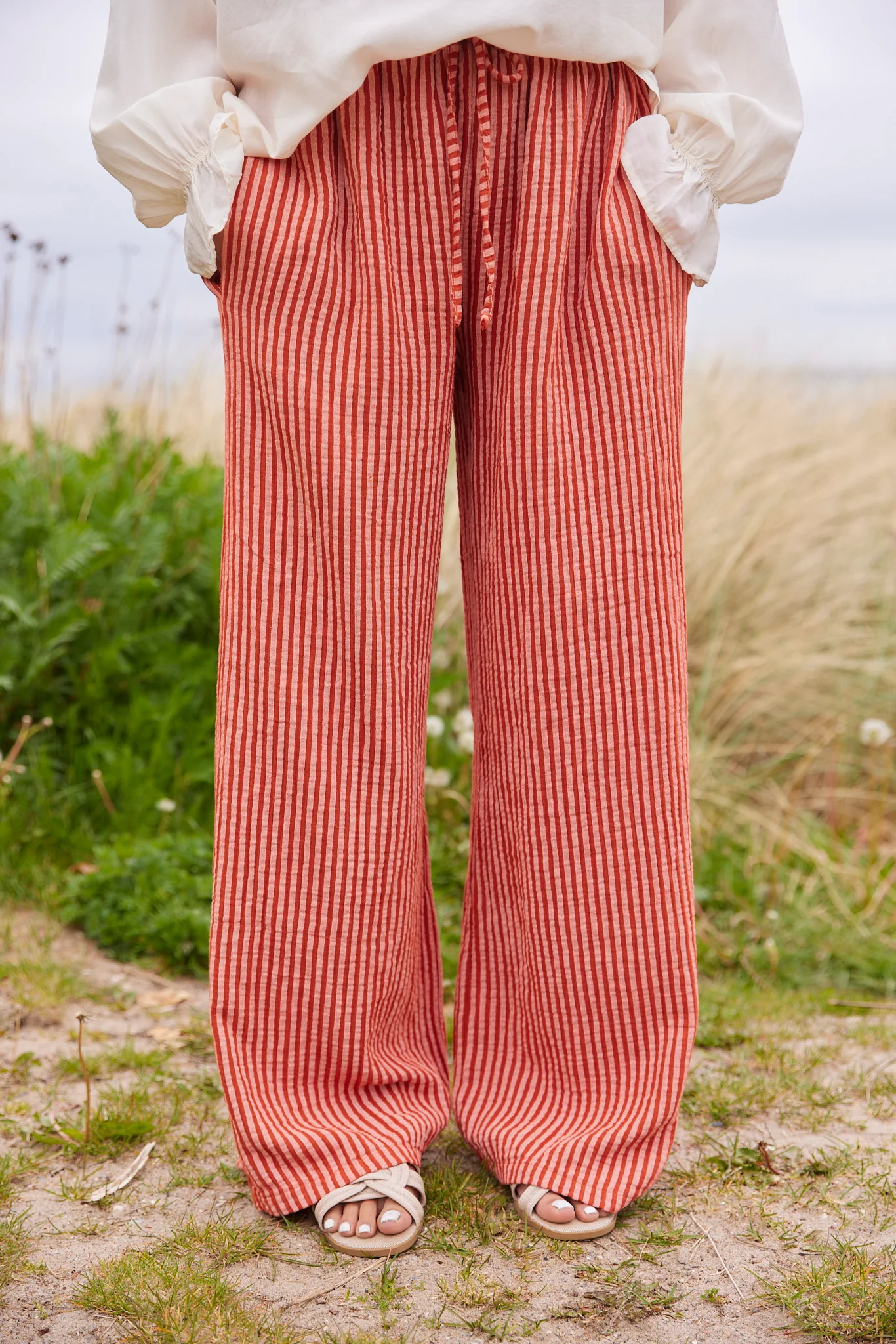 Sandy Stripe Pants | Terracotta | Bukser fra Avery - Image 3