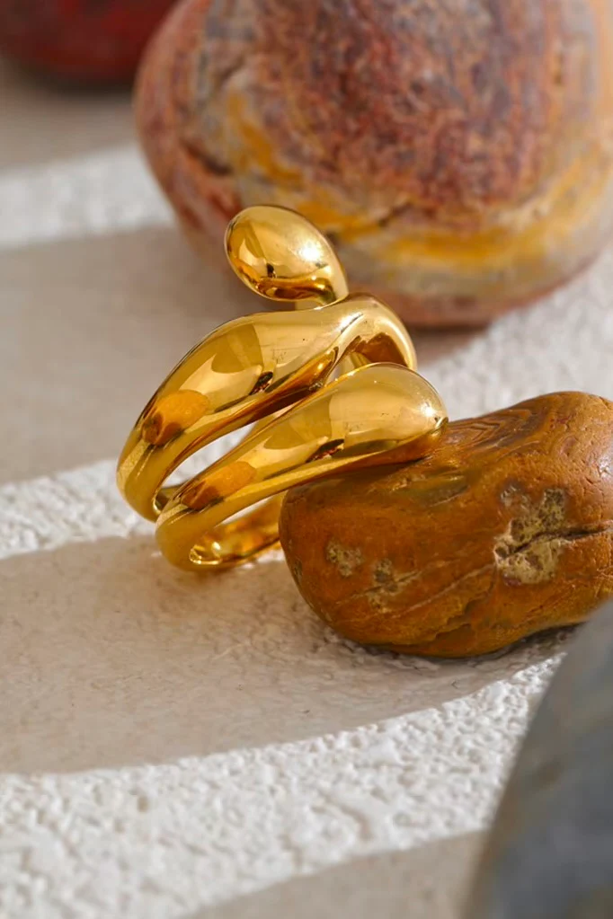 Sculpted Wave Ring | Ring fra Birdsong - Image 3