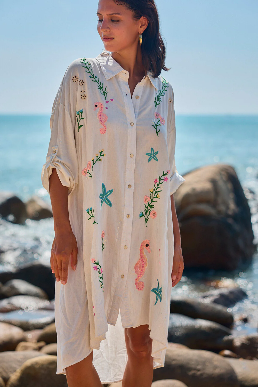 Molly Embroidery Short Shirt dress | Kjole fra Avery - Image 5