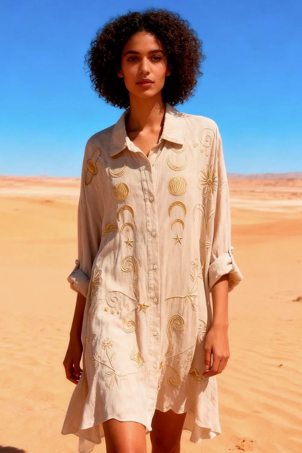 Cresent Moon Embroidery Shirt Dress | Kjole fra Avery - Image 3