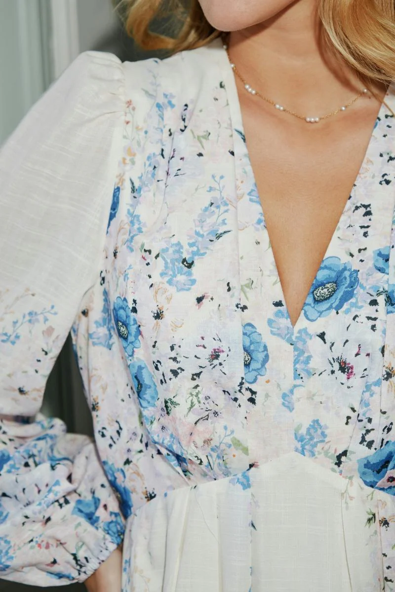 Silfi Flower Print Dress | Blue | Kjole fra Neo Noir - Image 3
