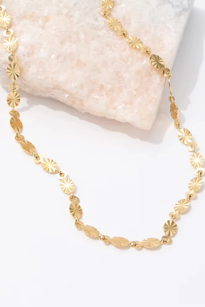 Simple Snowflake Necklace | Halskæde fra Birdsong
