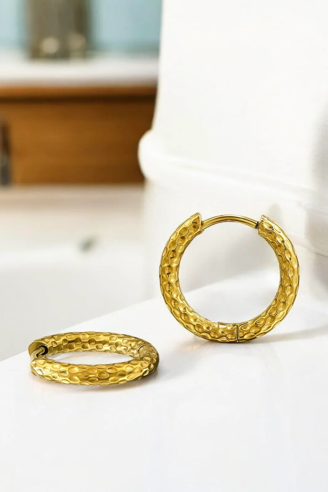 Snake Skin Pattern Hoops GD | Øreringe fra Birdsong - Image 2