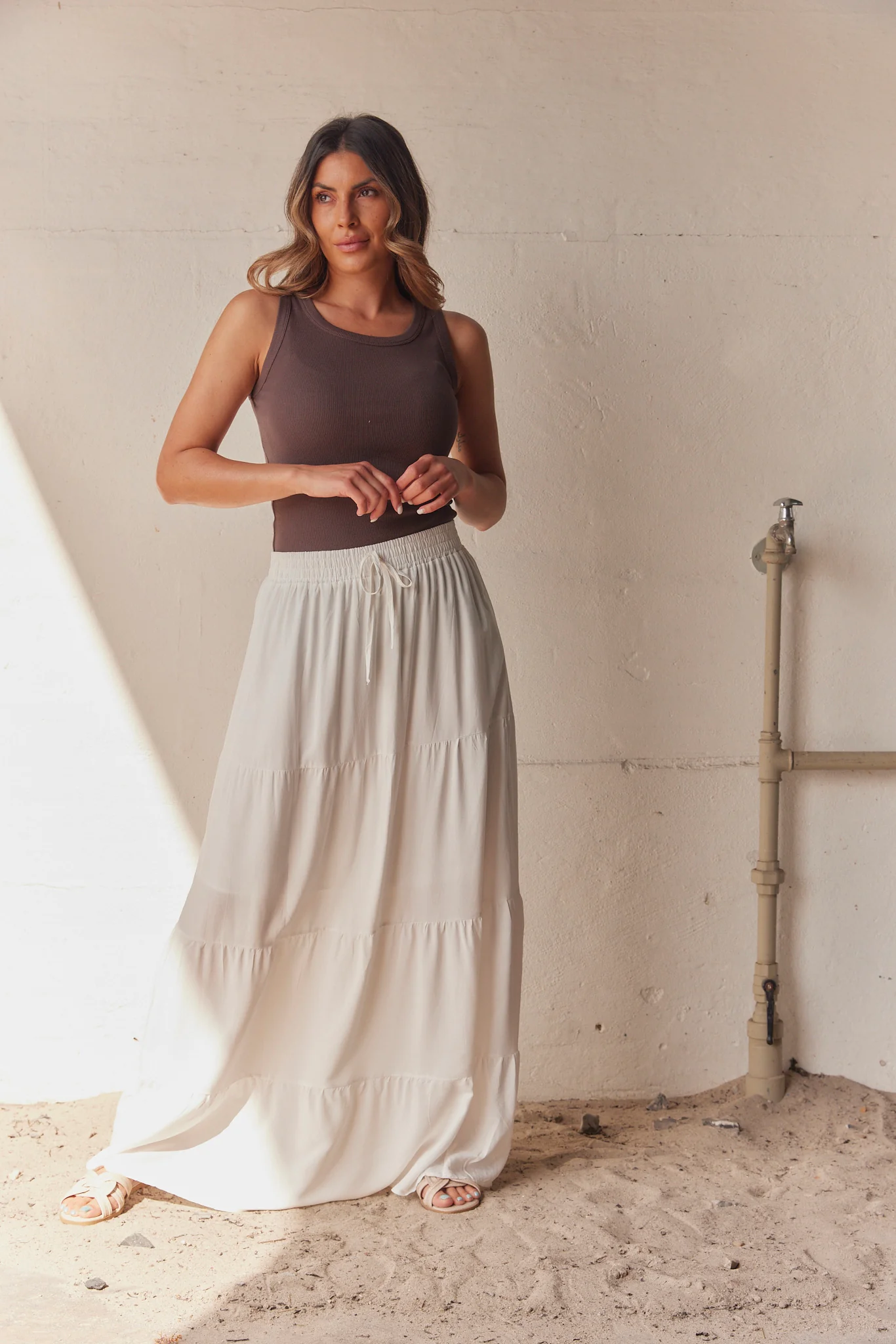 Eli Saa Solid Long Skirt | White | Nederdel fra Atelier C - Image 2