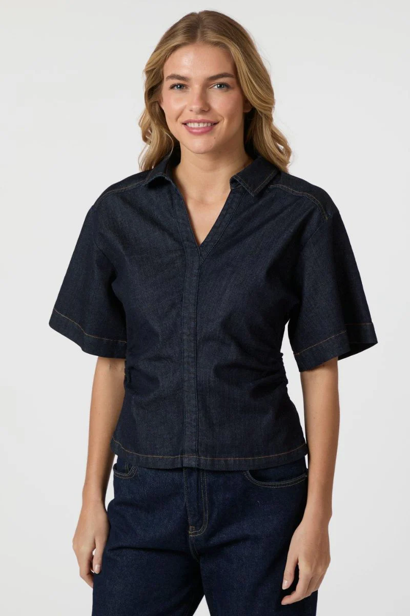 Spenda Denim Blouse | Dark Blue | Bluse fra Neo Noir - Image 2