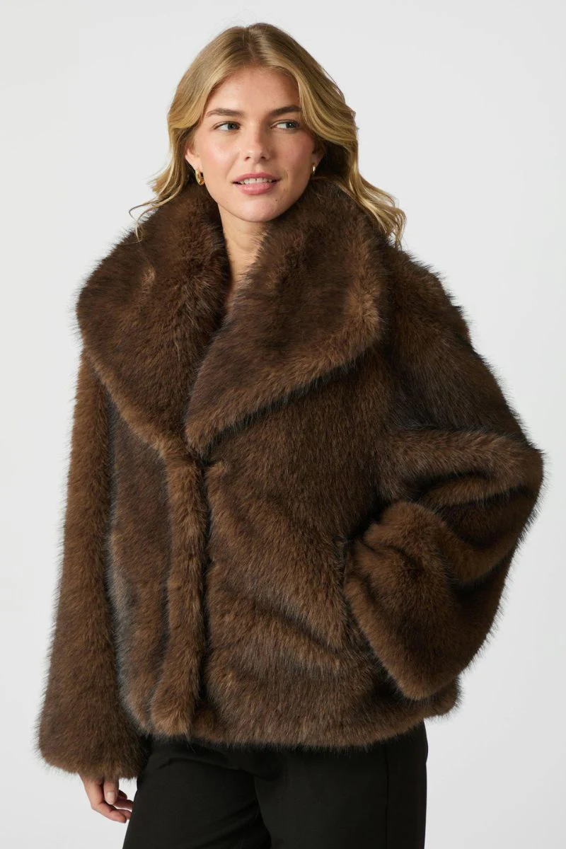Stephanie Faux Fur Jacket | Brown | Jakke fra Neo Noir - Image 4