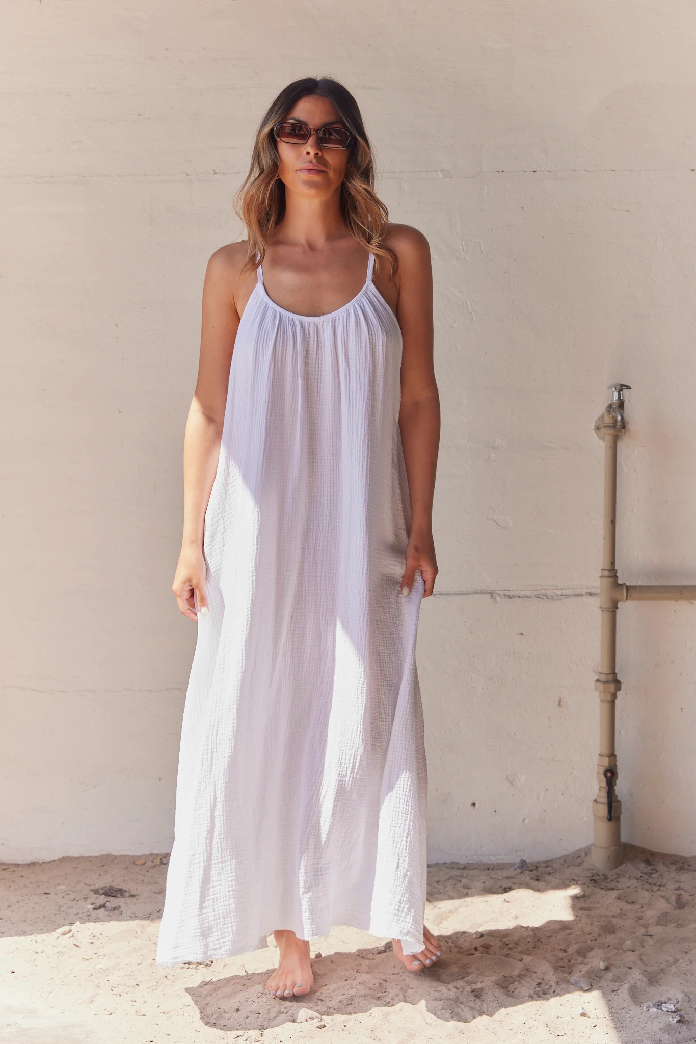 Sasmé Strap Dress | White | Kjole fra Atelier C - Image 5