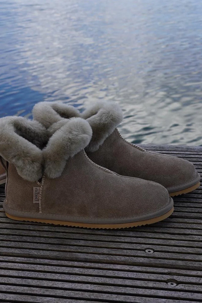 Sula | Army | Shearling Suede Boots fra Lovelies - Image 2