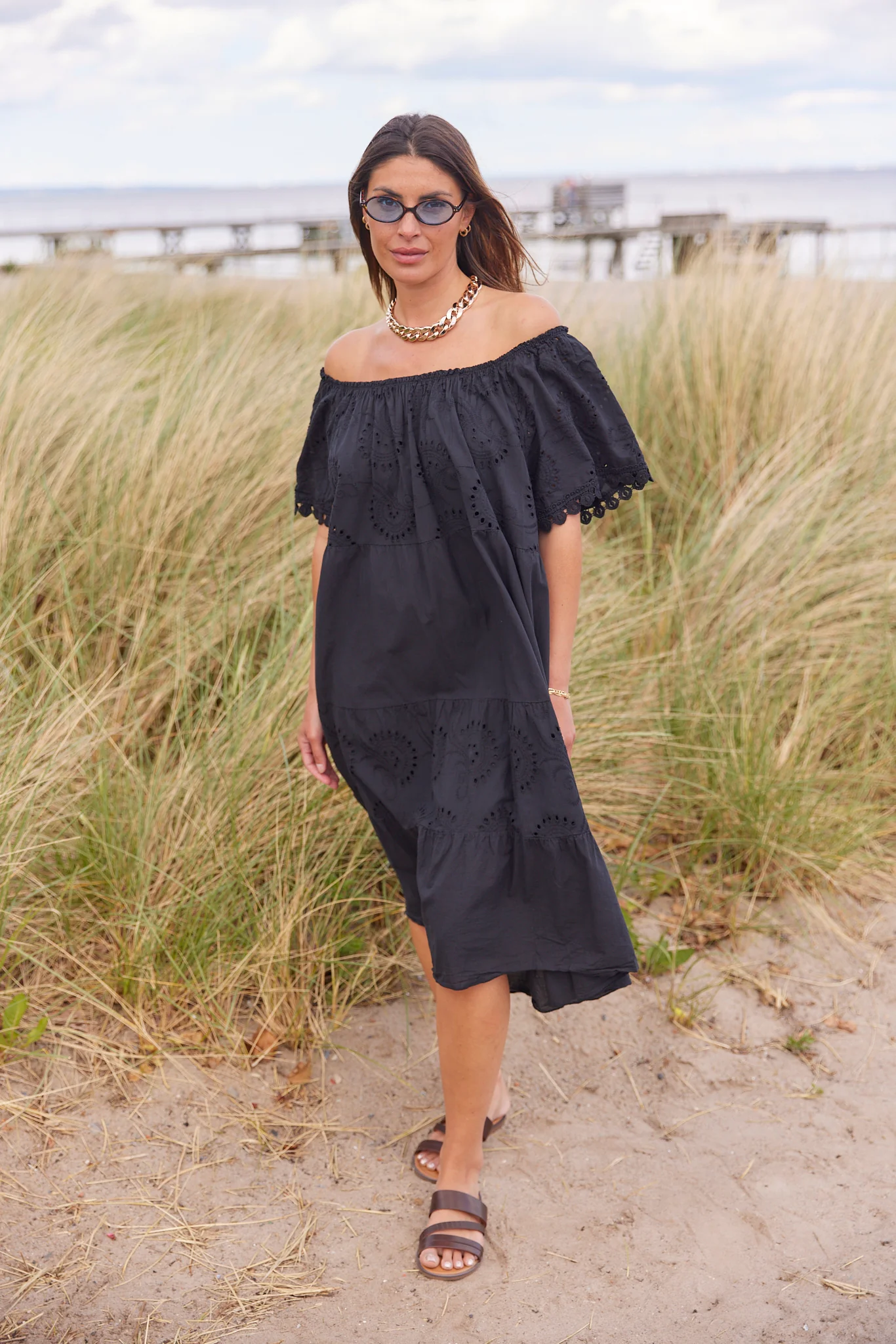Sunnyside Short dress | Black - Image 2