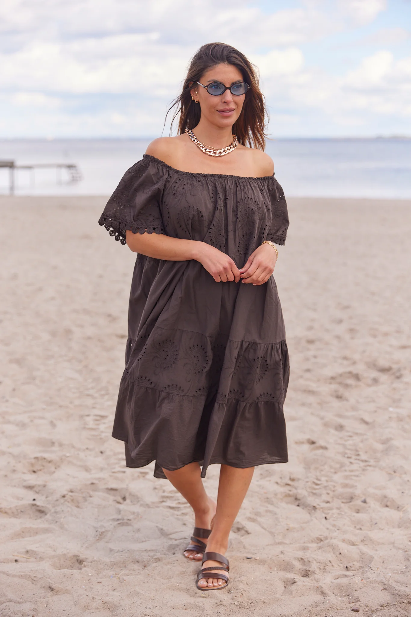 Sunnyside Short dress | Dark Brown - Image 2
