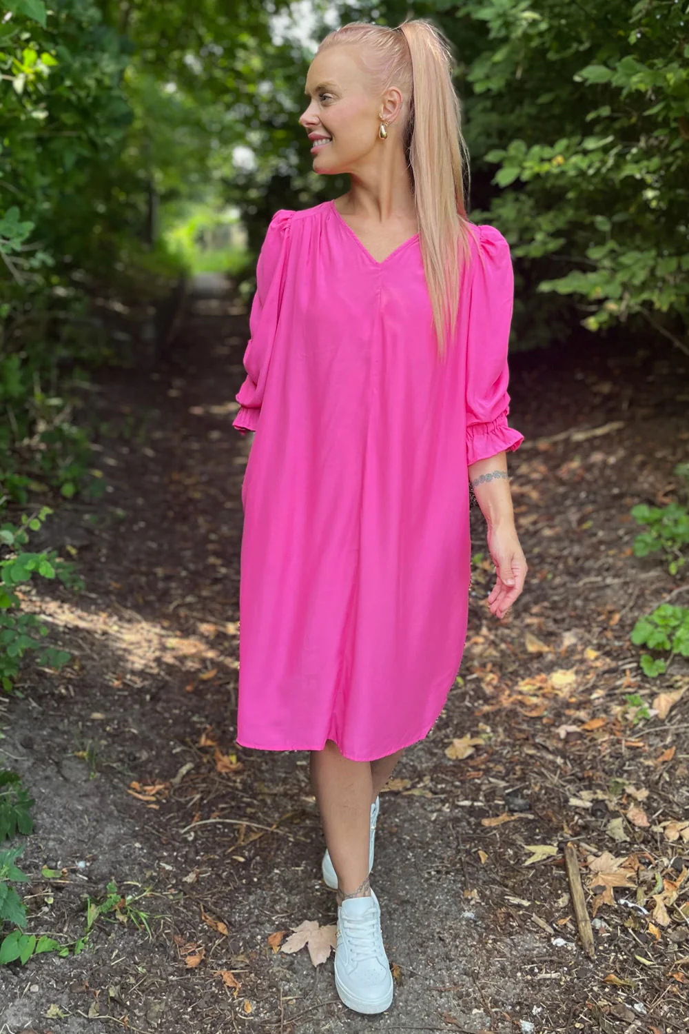 Sunrise Pleat Dress 96087 | Pink | Kjole fra Co'couture - Image 2