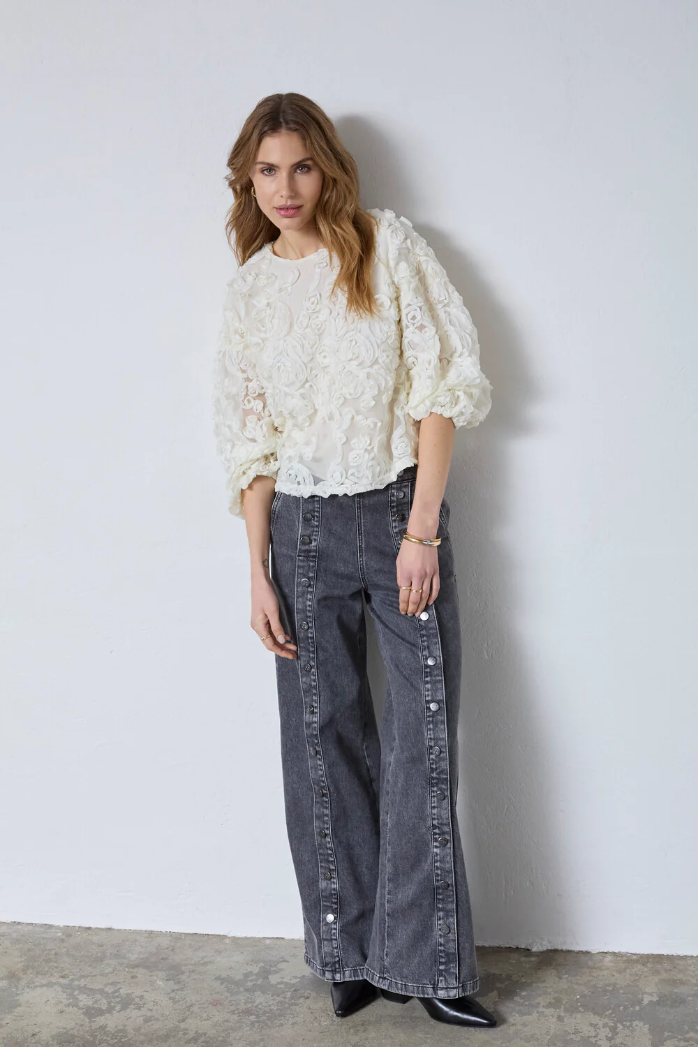 Tessy Flower Blouse 45009 | Off white | Bluse fra Co'couture - Image 8
