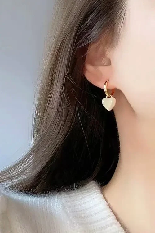 The Heart Earrings | Off White | Øreringe fra Birdsong - Image 3
