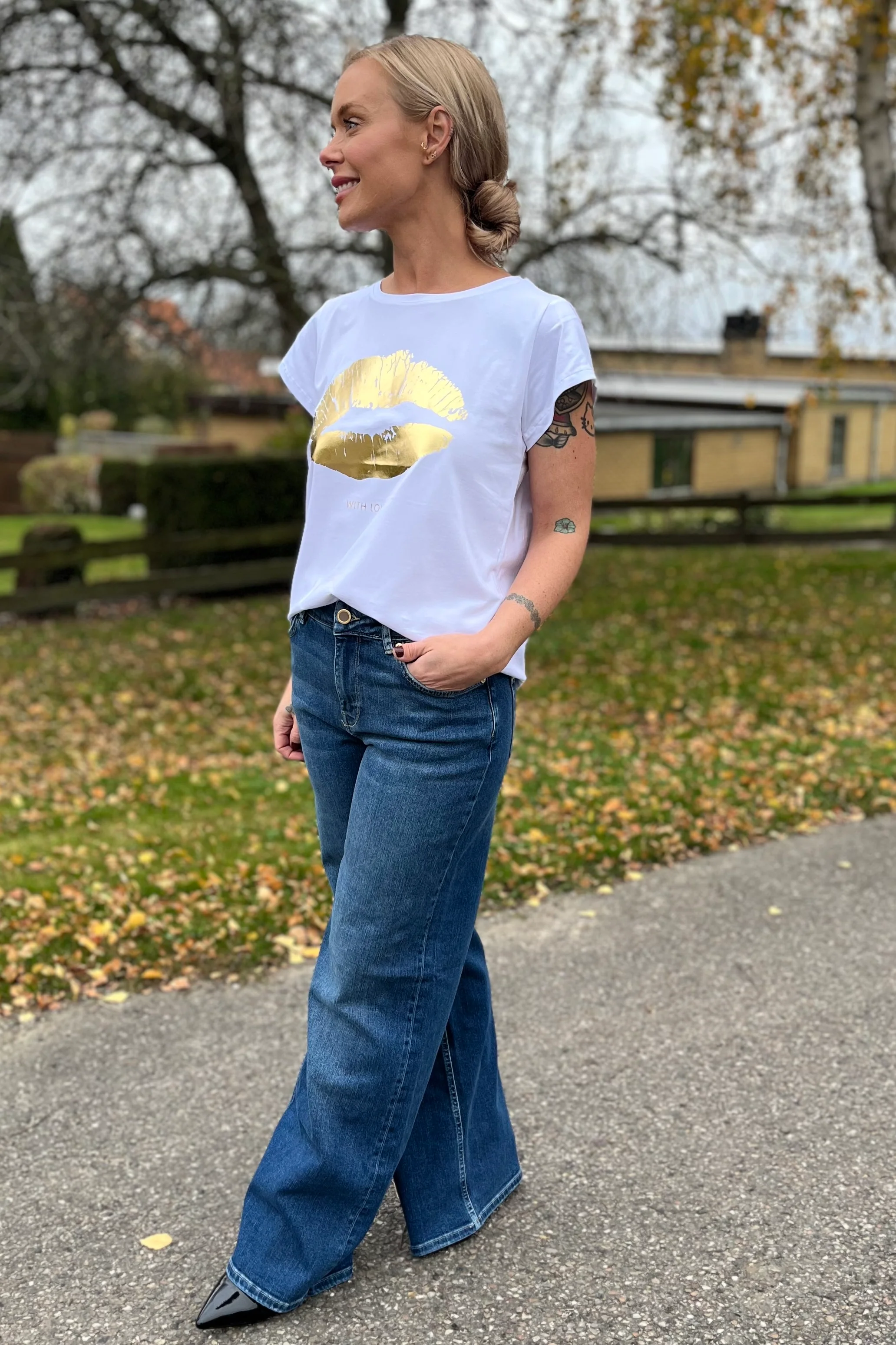The Kiss Tee | White Gold | T-Shirt fra Co'couture - Image 8