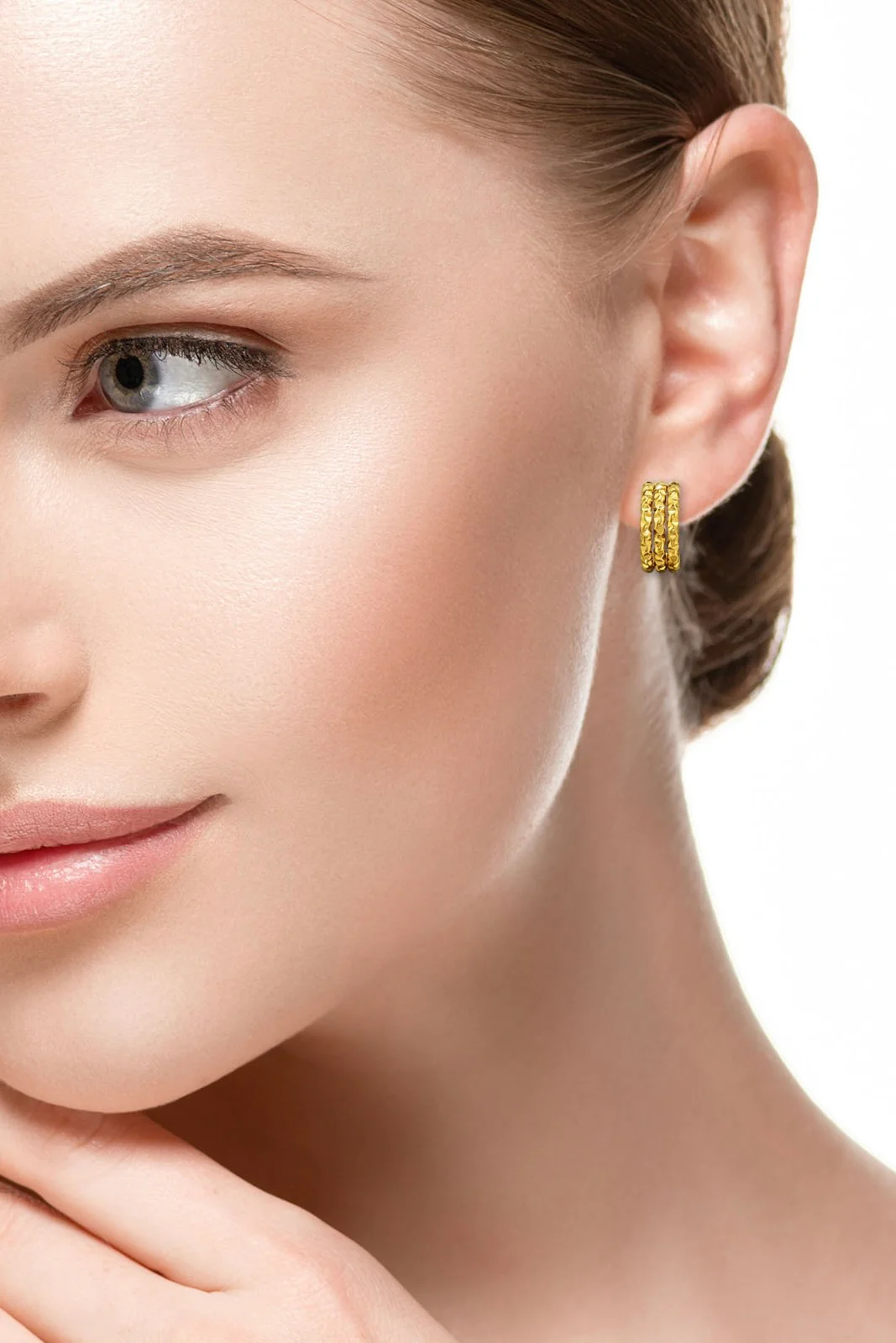 Three Line Bar Diamond Cut Ear Studs GD | Øreringe fra Birdsong - Image 3