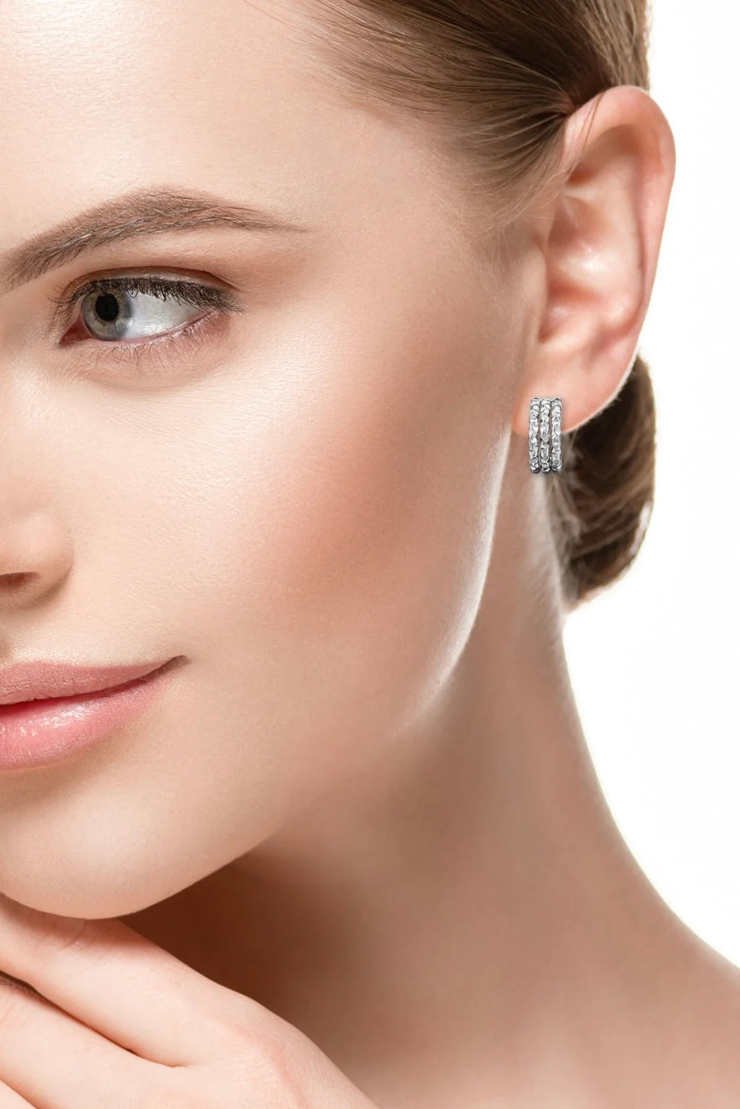 Three Line Bar Diamond Cut Ear Studs SS | Øreringe fra Birdsong - Image 3
