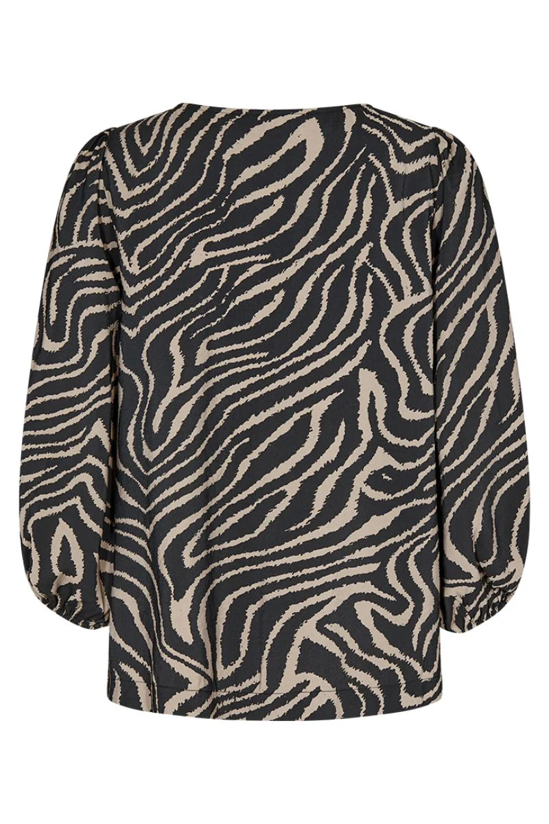 Tidi Blouse l Silver Mink w. Black l Bluse fra Freequent - Image 2