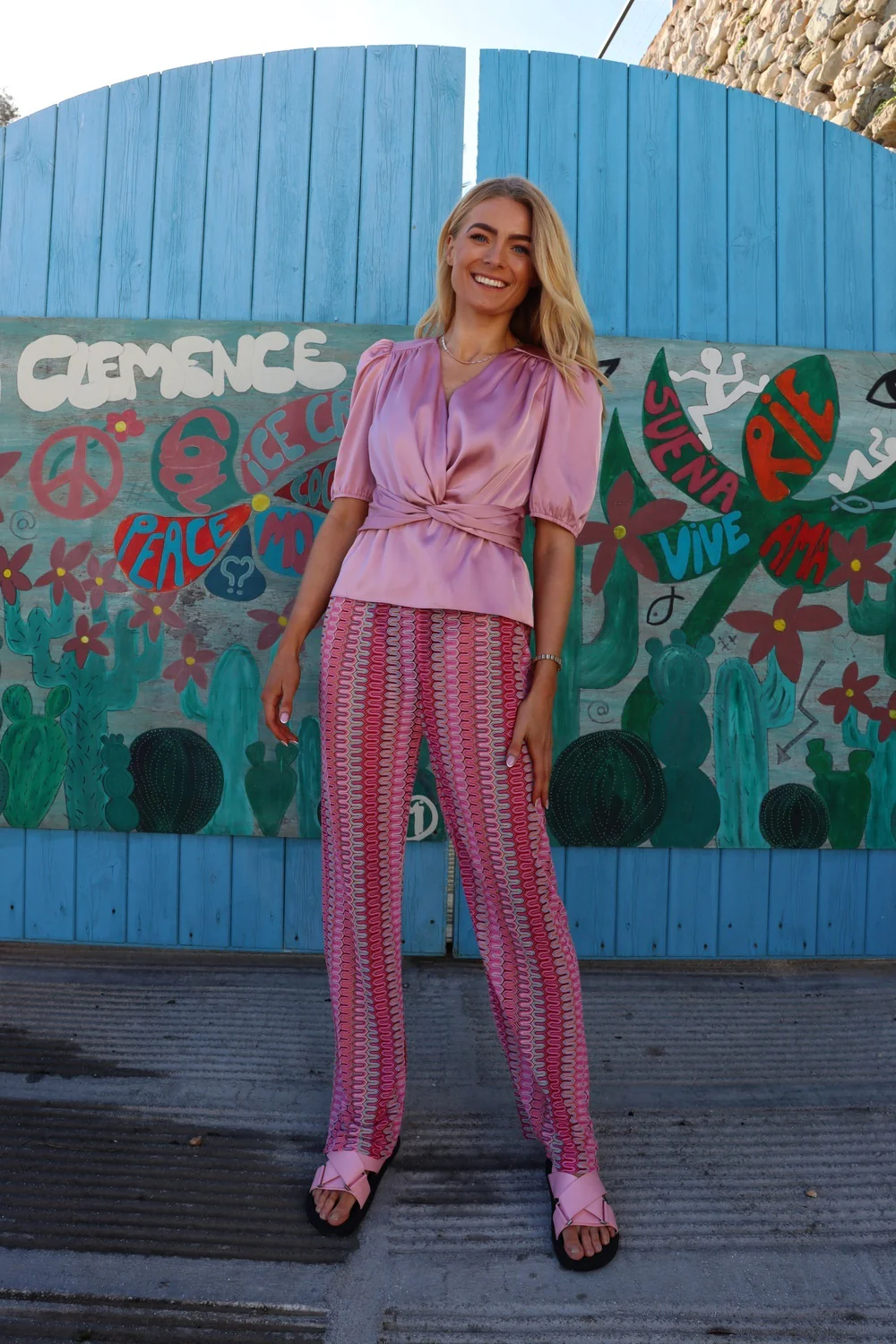 Tiki Ss Twist Blouse | Dusty Rose | Bluse fra Liberté - Image 3