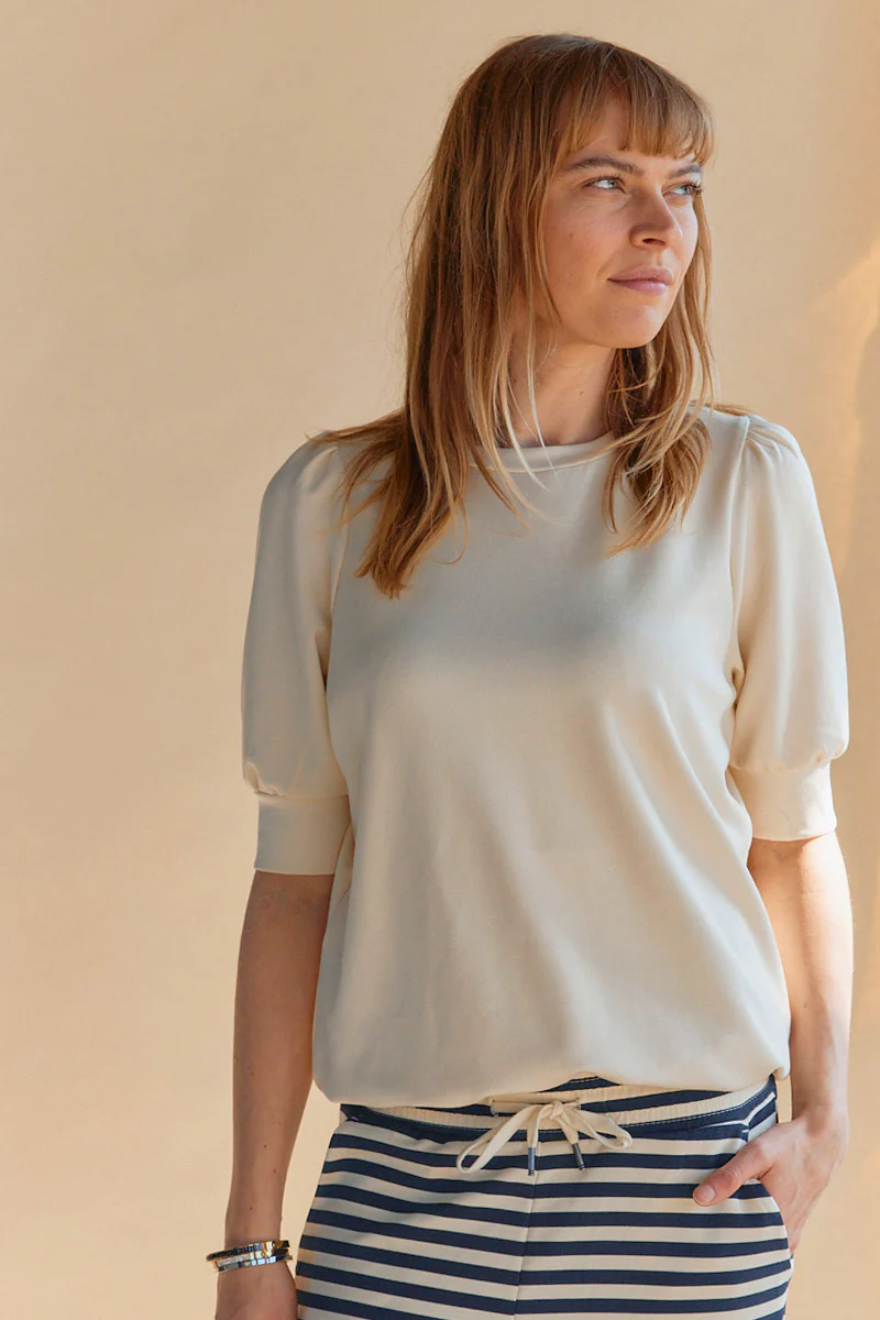 Tini Short Sleeve | Creme | Bluse fra Statebird - Image 3