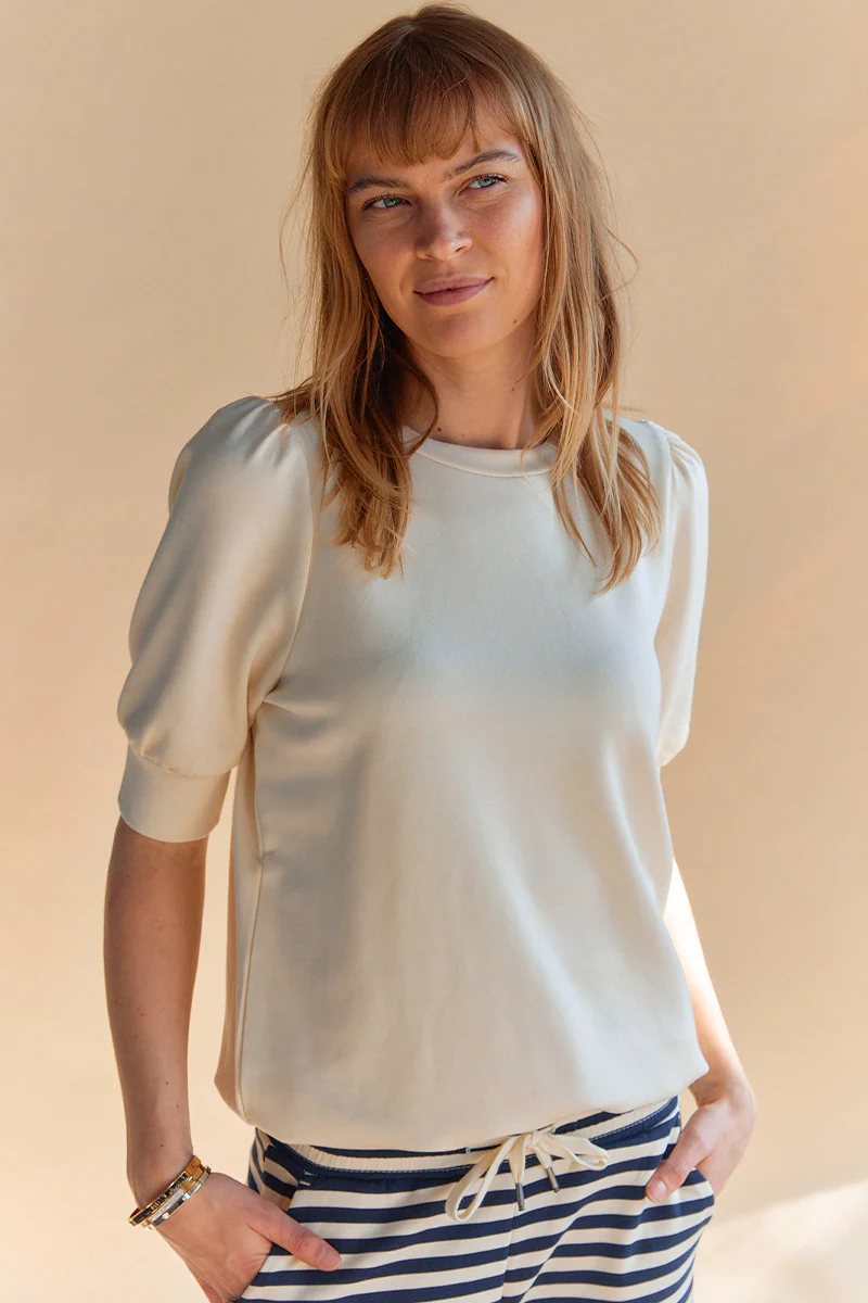 Tini Short Sleeve | Creme | Bluse fra Statebird - Image 7