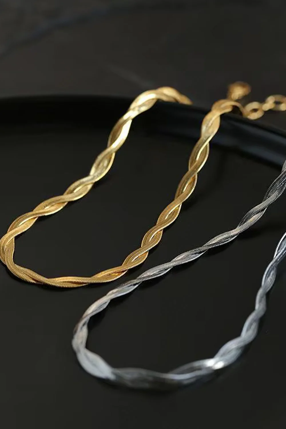 Twisted Double Snake Chain Necklace | Halskæde fra Birdsong - Image 7