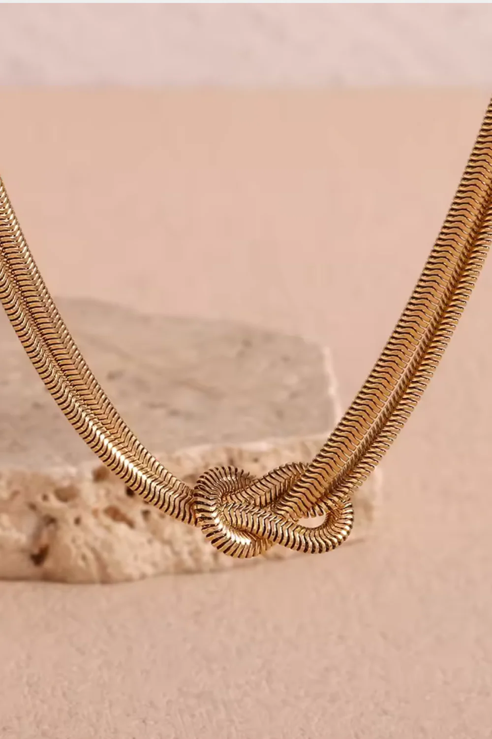 Twisted Snake Chain Necklace | Halskæde fra Birdsong - Image 7