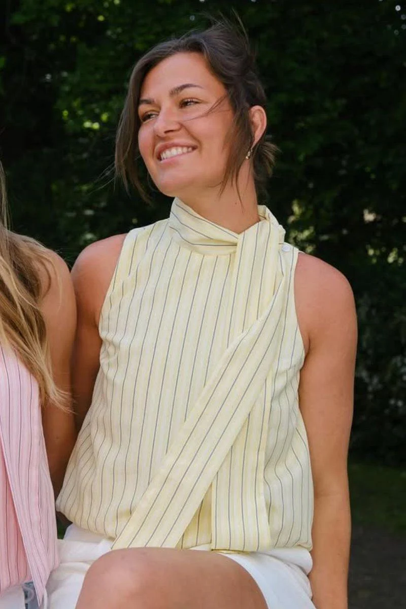 Veda Stripe Top | Light Yellow | Bluse fra Neo Noir - Image 3