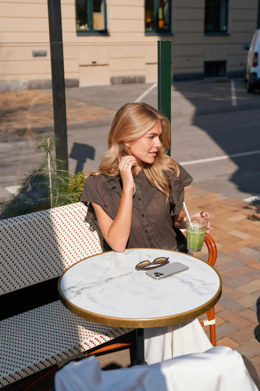 Vinsa S Voile Top | Dark Brown | Bluse fra Neo Noir - Image 3