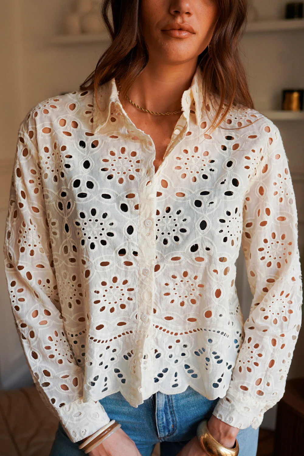 Viola Embroidery Shirt | Beige | Skjorte fra Atelier C - Image 9