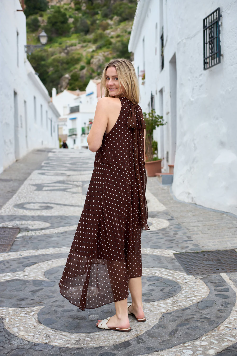Vivian Dress | Espresso | Kjole fra Black Colour - Image 2