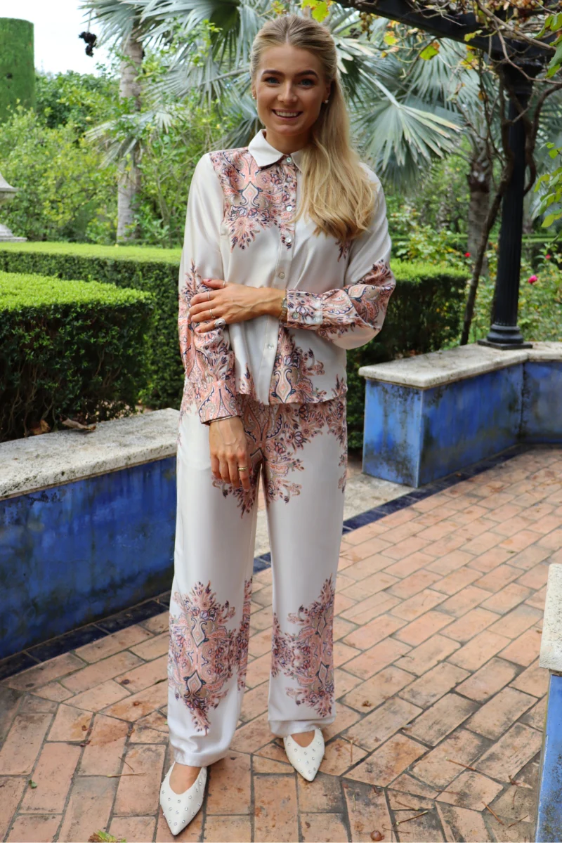 Wennise Ls Shirt | Creme Paisley | Bluse fra Liberté - Image 3