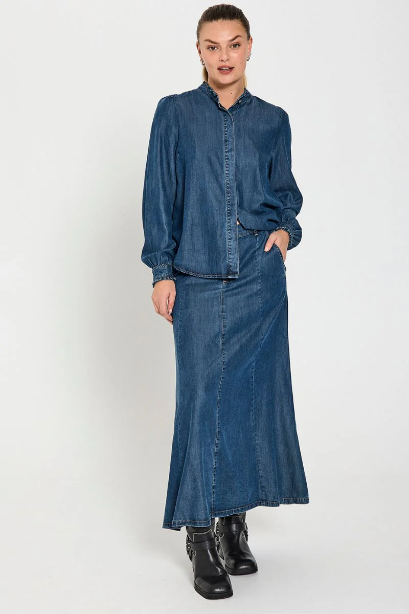 Wilke Skirt 205135 | Medium Blue Denim | Nederdel fra Freequent - Image 6