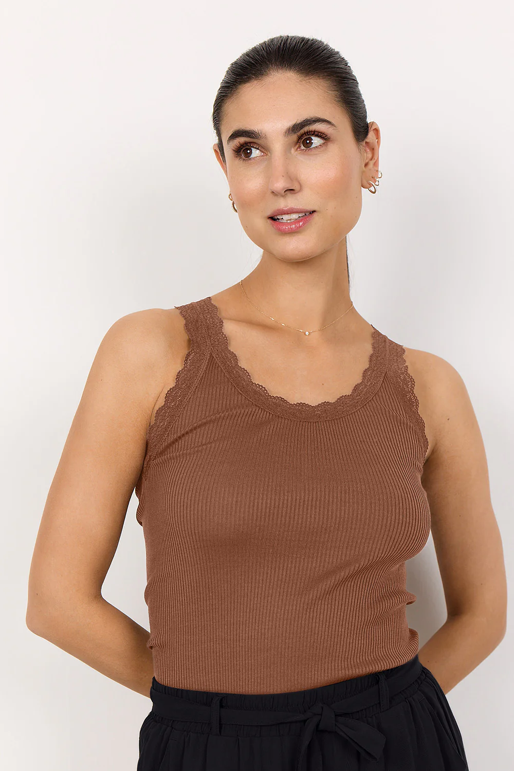 Windsor Silk Top | Toffee | Top fra Statebird - Image 3